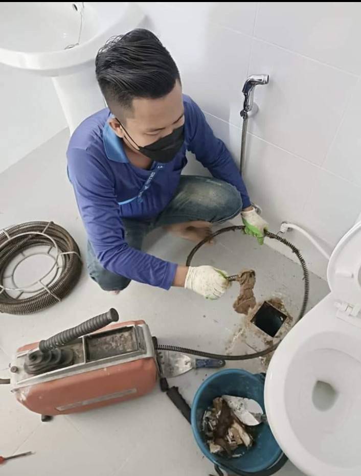 11 - https://บริการรับแก้ไขท่อตันส้วมตัน.com | แก้ไขท่อตันส้วมตัน - บริการแก้ท่อตัน ส้วมตัน ลอกท่อ ทุกประเภท ด้วยงูเหล็ก วางถังแซท ขุดบ่อส้วม ครอบคลุมราชบุรี สมุทรสงคราม กาญจนบุรี และเพชรบุรี